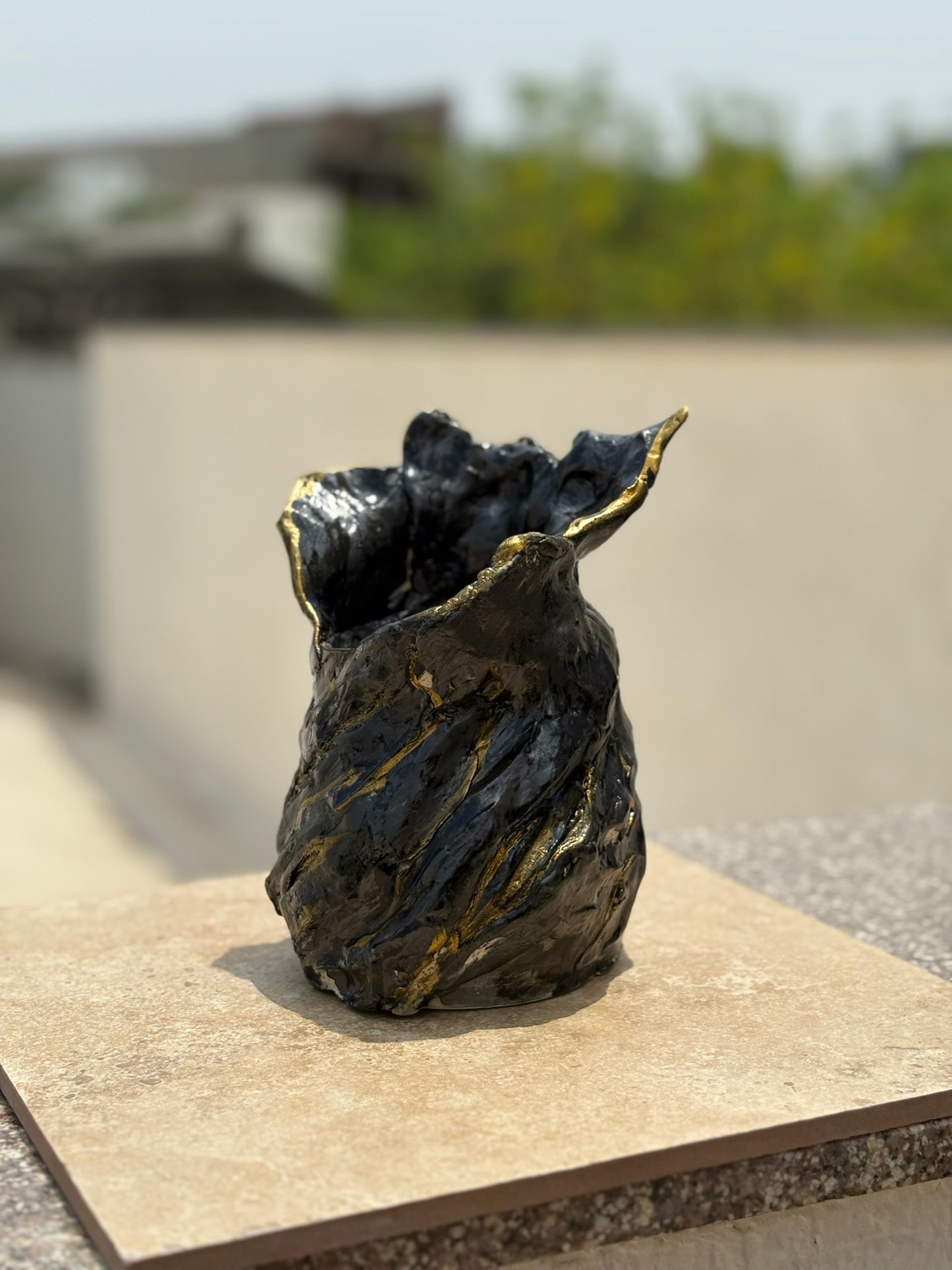 Midnight Sheen vase
